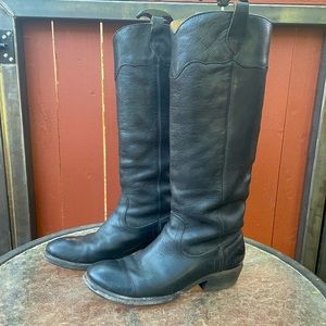 Frye Carson Lug Tall Riding Boots 8.5